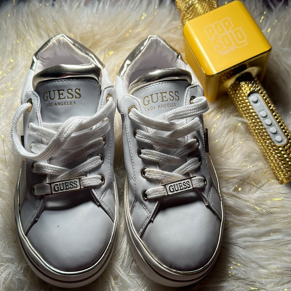 Guess Sneakers Size 3